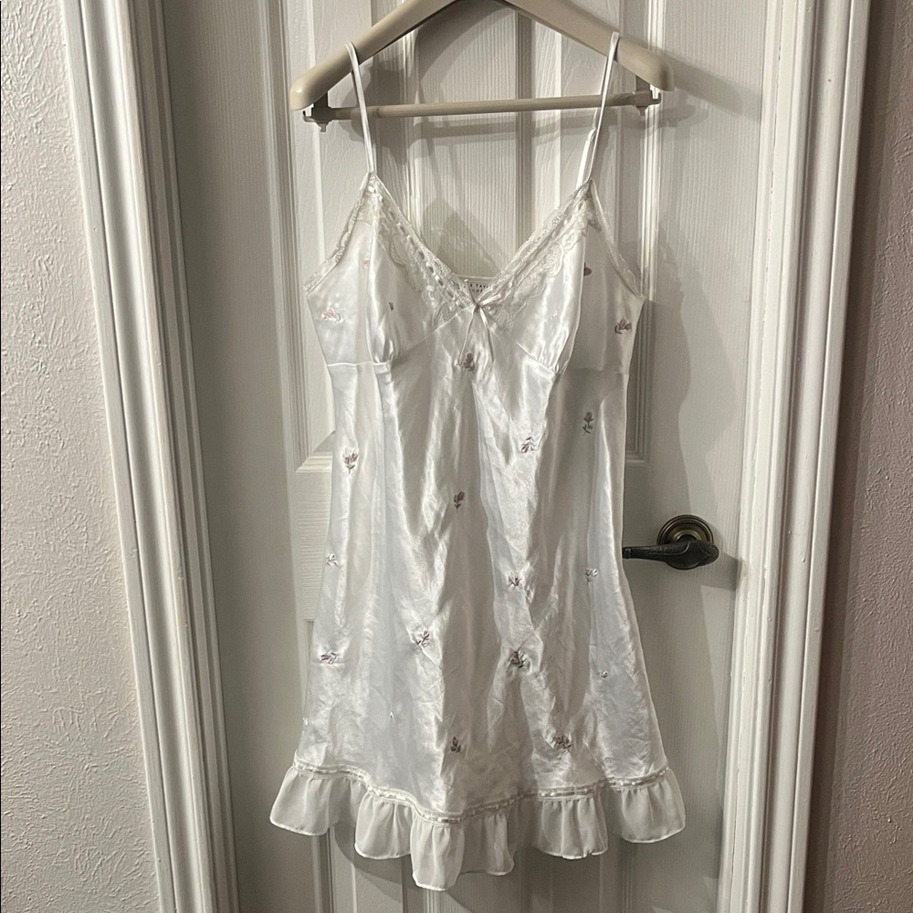 MORGAN TAYLOR INTIMATES SLEEP GOWN SIZE LARGE